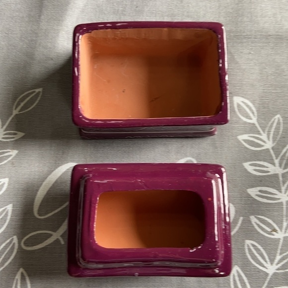 RIVIERA Maya Hand painted red clay trinket box - Picture 4 of 10